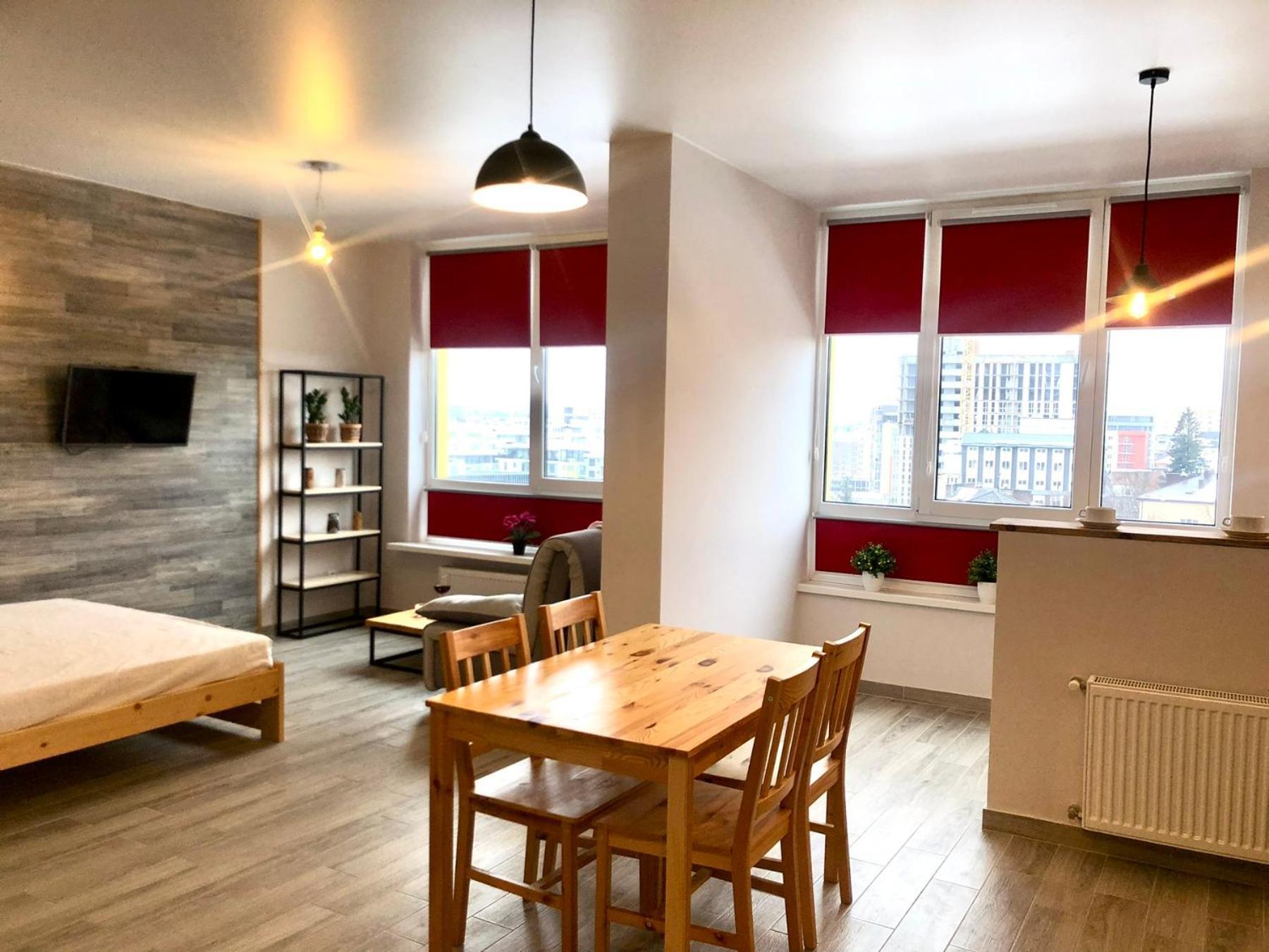 Osapart Cozy Apartment In A Complex Semycvit Leópolis Exterior foto