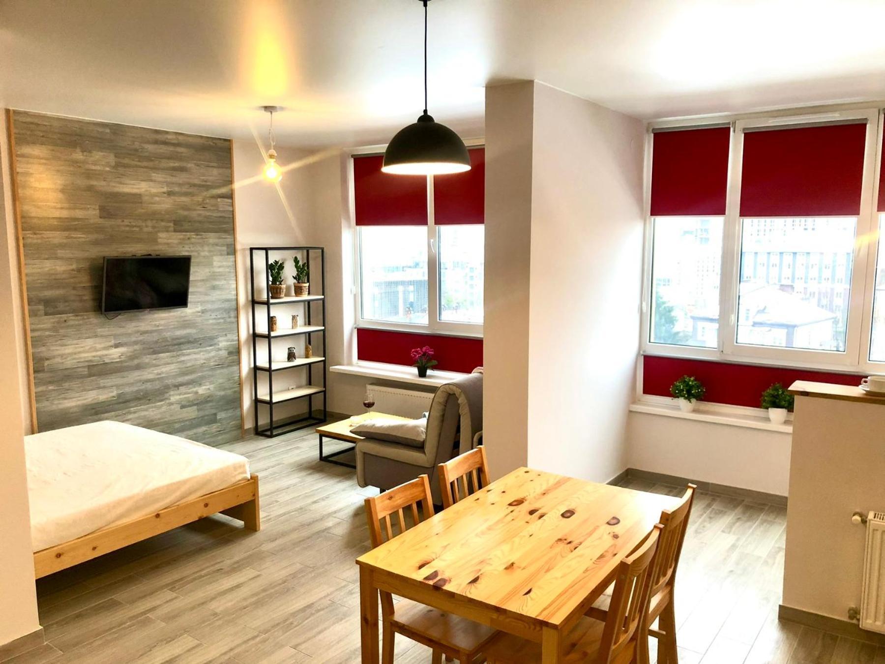 Osapart Cozy Apartment In A Complex Semycvit Leópolis Exterior foto